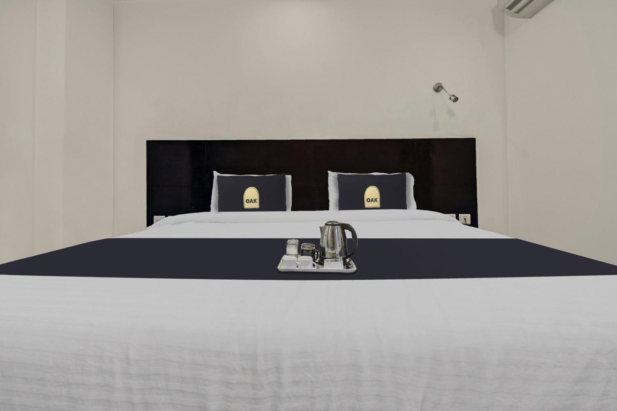 Townhouse Oak Hotel Heritage Heights Jaipur Bagian luar foto
